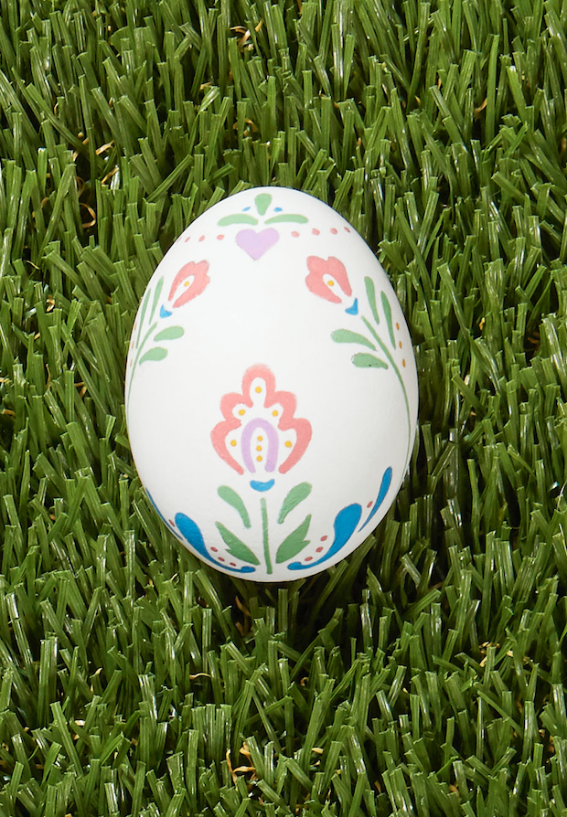 9) Swedish Folk Art Easter Egg