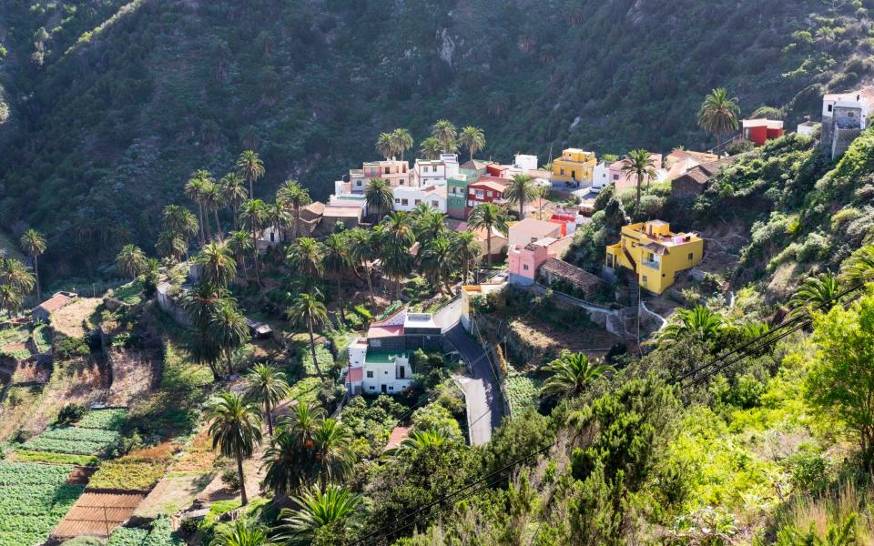 Macayo is a lively neighborhood in La Gomera