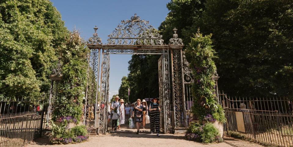 rhs hampton court palace garden festival