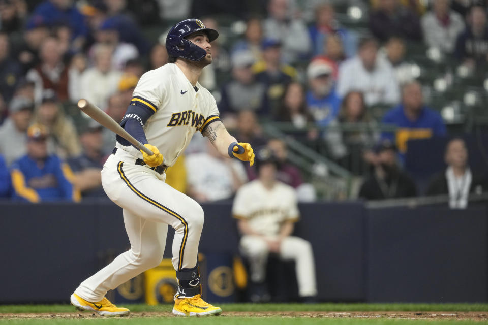 MILWAUKEE, WISCONSIN - APRIL 05: Garrett Mitchell #5 of the Milwaukee Brewers hits a walk-off solo home run against the New York Mets in the ninth inning at American Family Field on April 05, 2023 in Milwaukee, Wisconsin. (Photo by Patrick McDermott/Getty Images)