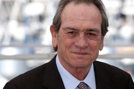 Director and actor Tommy Lee Jones poses during a photocall for the film "The Homesman" in competition at the 67th Cannes Film Festival in Cannes May 18, 2014. REUTERS/Benoit Tessier