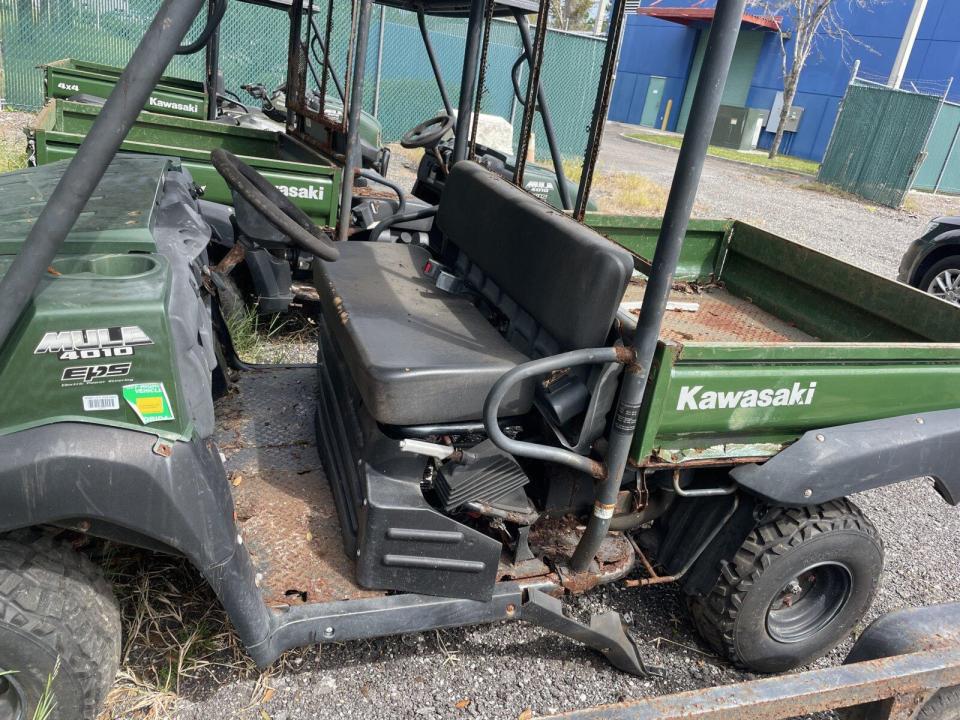 It's not a Gator but this 2016 Kawasaki Mule 4010 looks more than adequate to tackle tough jobs around the property.