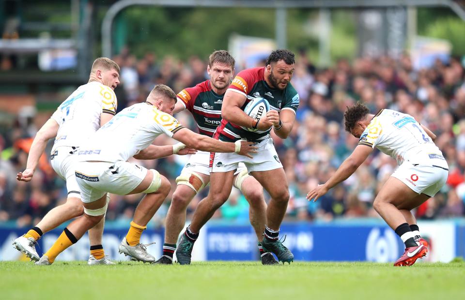 Ellis Genge (centre) in Premiership action for Leicester this season (Isaac Parkin/PA) (PA Wire)