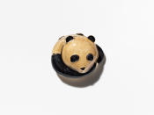 <p>If traditional compacts aren’t your style, how about a cute panda? (Photo: Henry Leutwyler)</p>