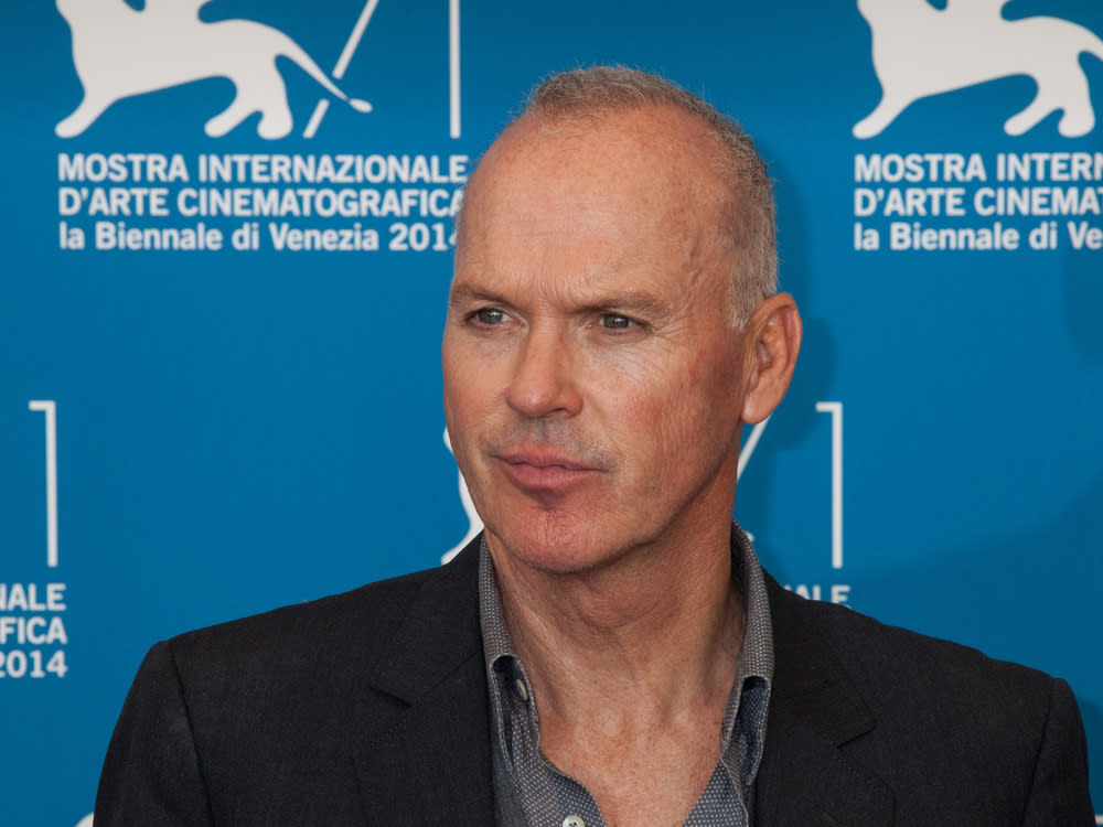 Michael Keaton bei einem Auftritt in Venedig (Bild: taniavolobueva/shutterstock.com)