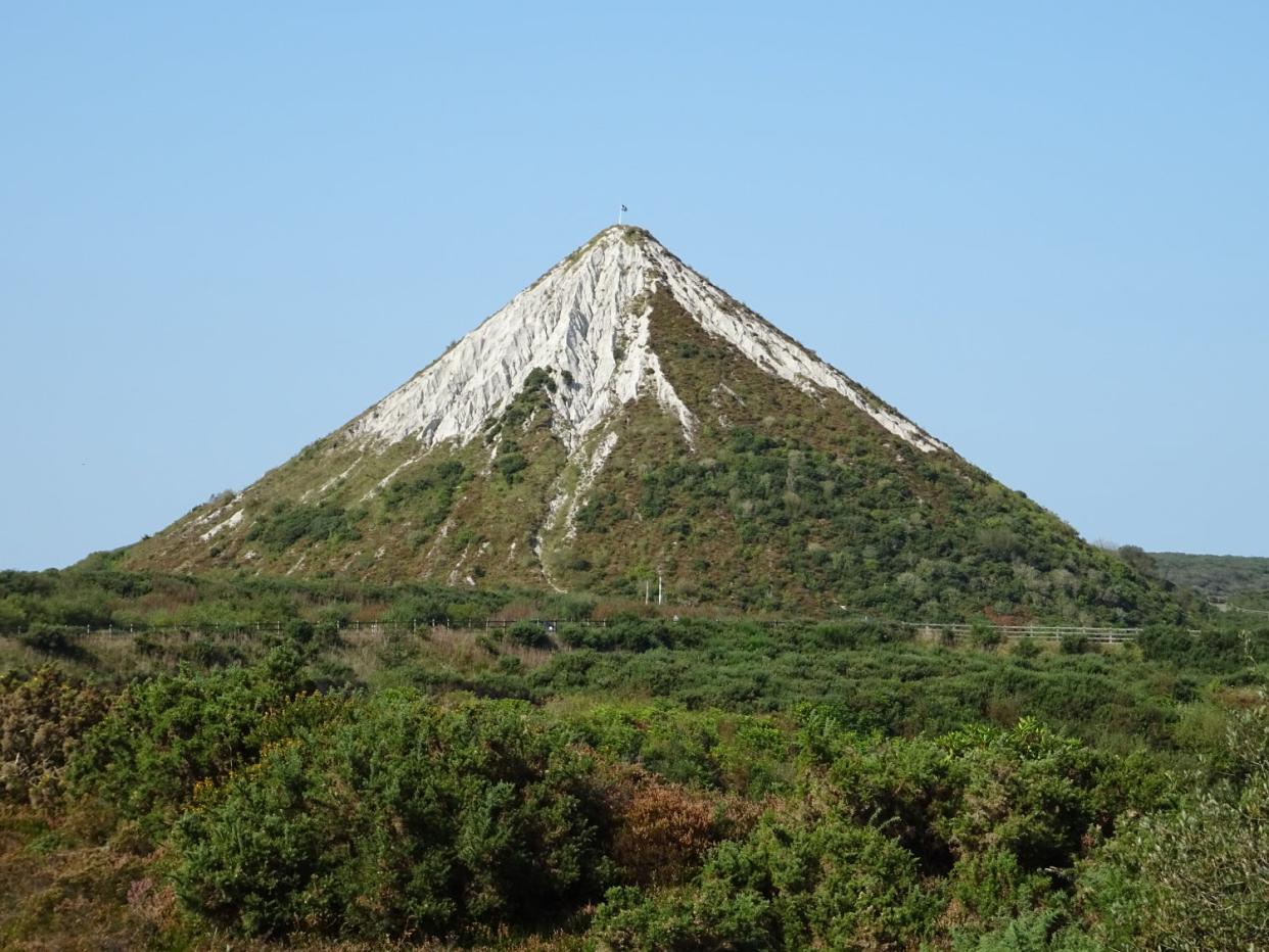 The clay spoil tip in St Austell (Paul Murphy)