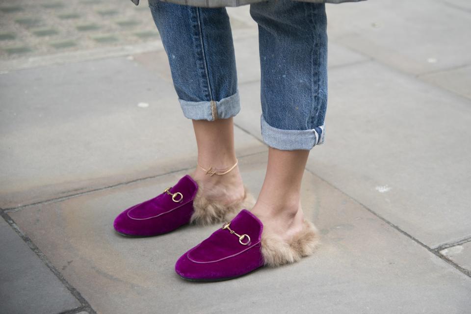 A New UK study has found mules shoes, tight jeans, and hooded parkas are among the fashion pieces that could be contributing to back and joint pain.