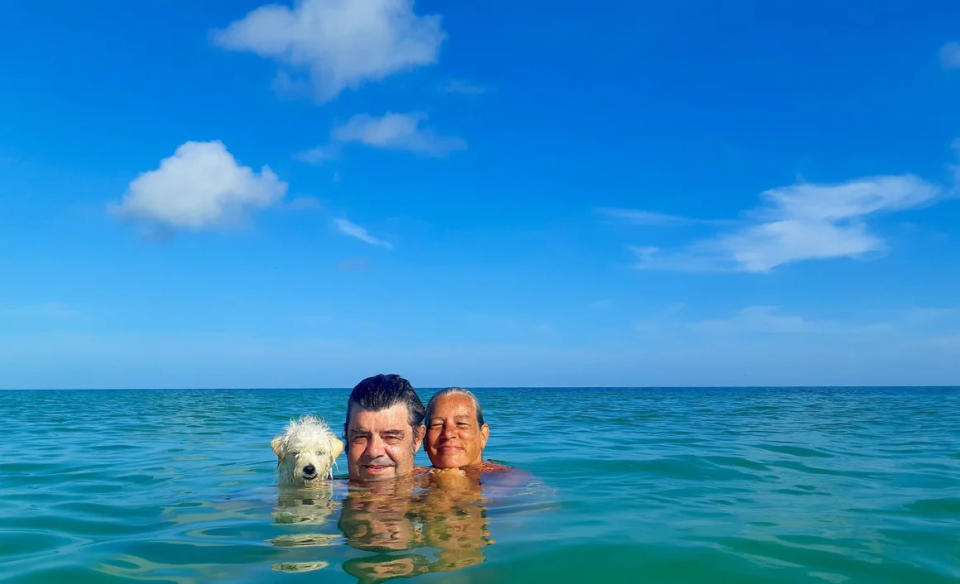 Marjorie Skouras y su esposo Bruno Bardavid se mudaron de California a México en 2017. (Crédito: Marjorie Skouras/@Marjorie_Skouras_Design)