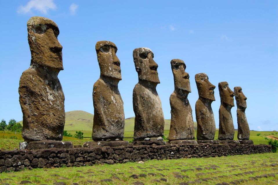 Moai stone sculptures (Roa (fish) ) Hanga, Rapa Nui, Easter Island, Moai, Chile