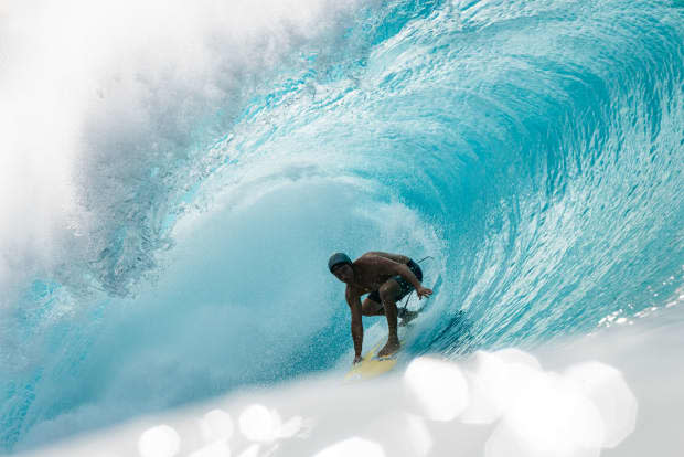 Makua Rothman, picking off a perfect Pipeline wave.