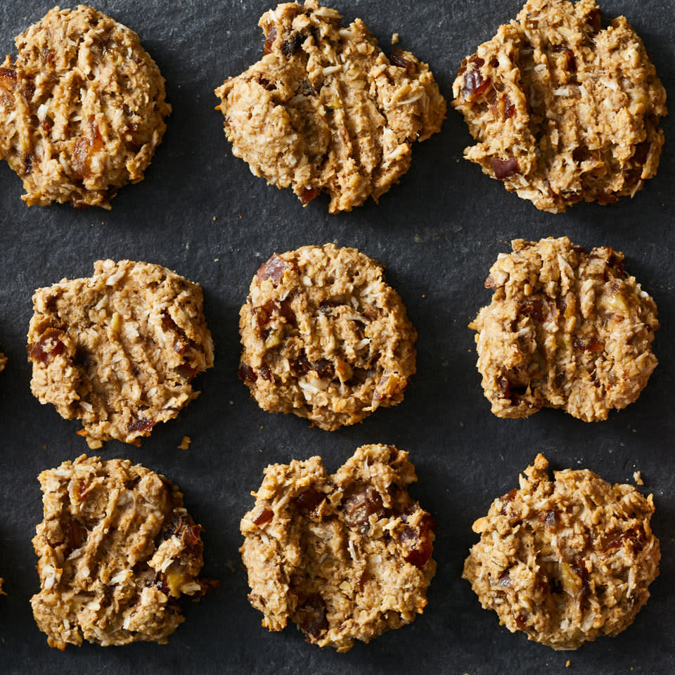 No-Sugar-Added Oatmeal Cookies