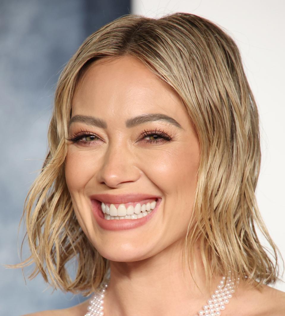 Hillary Duff smiles