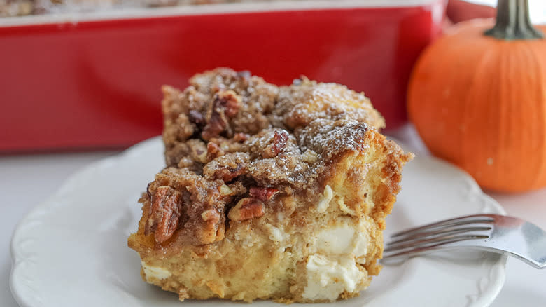 Pumpkin Spice Baked French Toast 