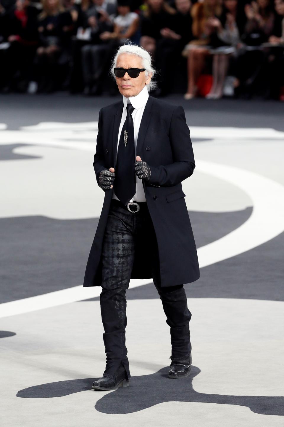 EN IMAGES – Karl Lagerfeld s’est éteint