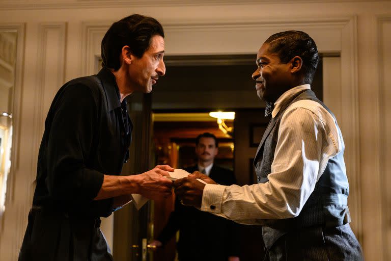 Adrien Brody y David Oyelowo en Mira cómo corren