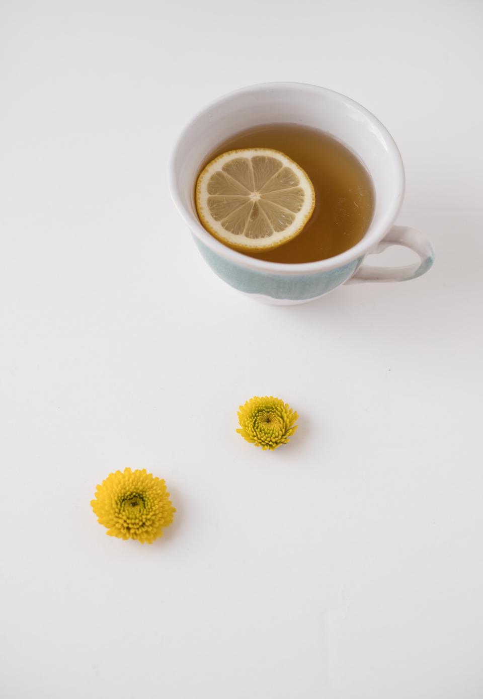 Having warm lemon water first thing in the morning encourages healthy digestion by loosening toxins in your digestive tract. It also helps to relieve symptoms of indigestion such as heartburn, burping, and bloating.