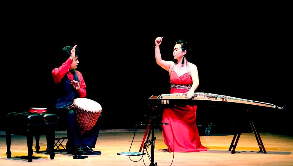 Duo Chinoiserie combines modern and traditional Chinese instruments in a program for Artist Series Concerts of Sarasota.