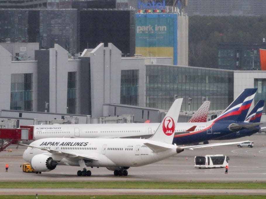 Japan Airlines and Aeroflot planes at Moscow-Sheremetyevo International Airport
