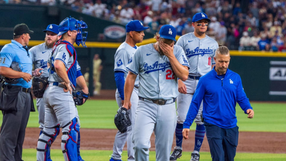 洛杉磯道奇前塞揚左投柯蕭（Clayton Kershaw），因左腳拇指骨刺傷勢，恐無緣在季後賽登板。路透社