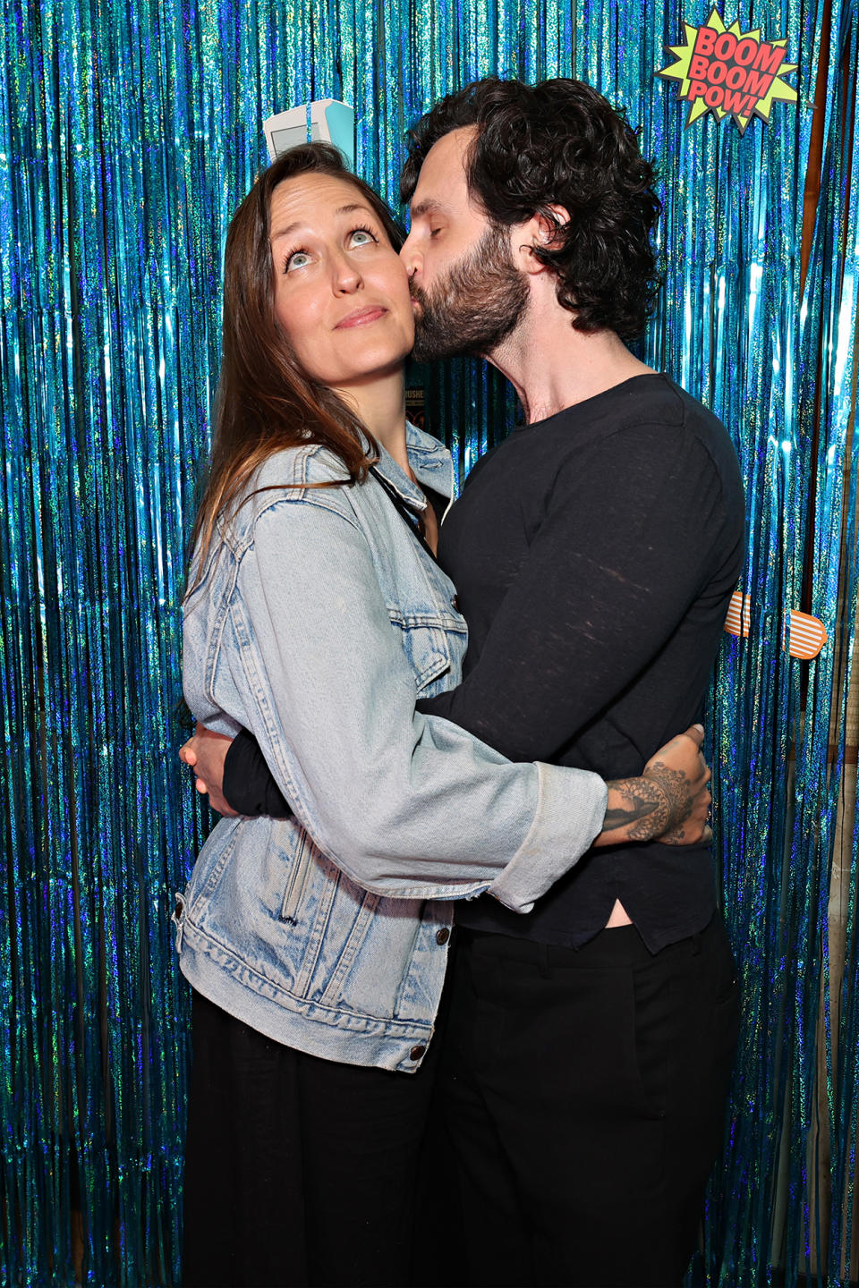 Penn Badgley and Domino Kirke