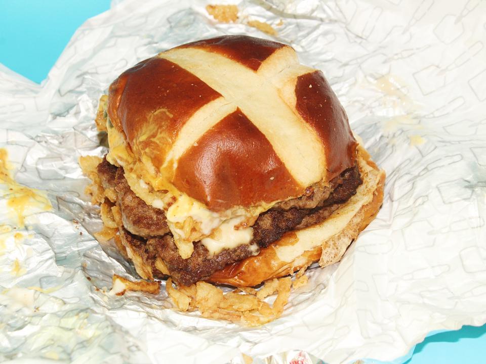 wendys pretzel bacon club triple burger
