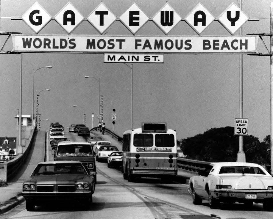 The Main Street Bridge was constructed in 1959 in Daytona Beach and is now the oldest among the city's Halifax River spans.