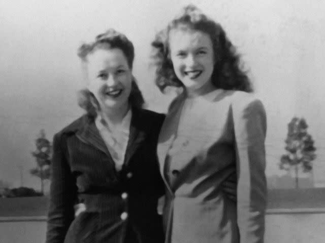 <p>Screen Archives/Getty</p> A young teenage Norma Jeane Baker posing with her half sister Berniece Baker Miracle, circa 1944.