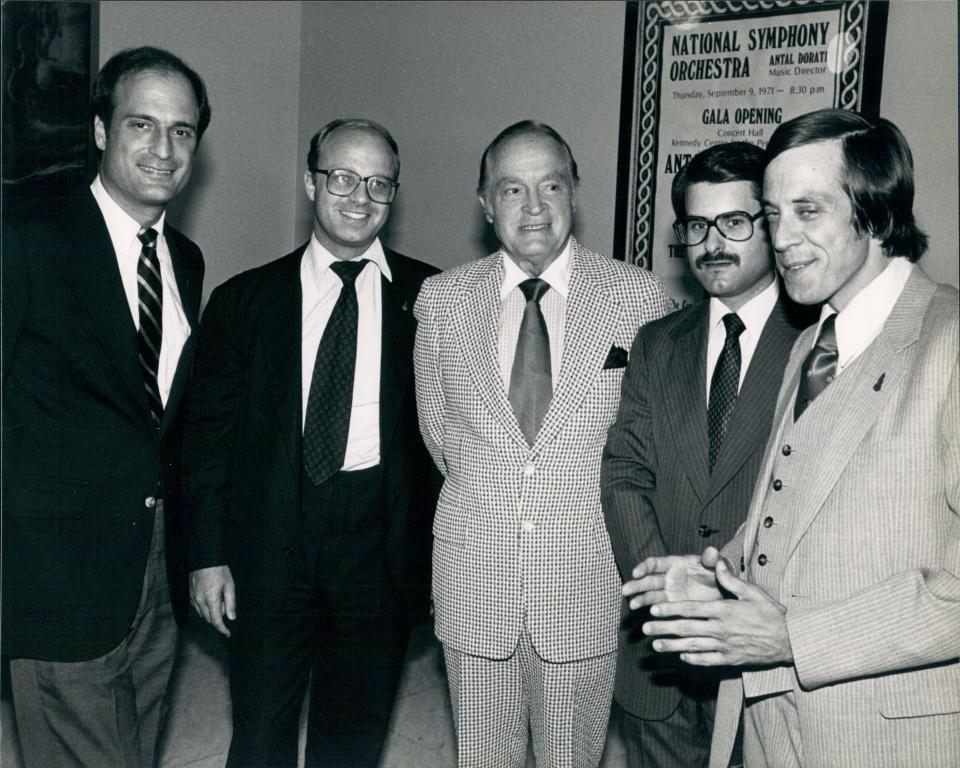 Vietnam Veterans Memorial Fund officers meeting Bob Hope in 1981. From left, Robert Doubek, John Wheeler, Robert Frank and Jan Scruggs.