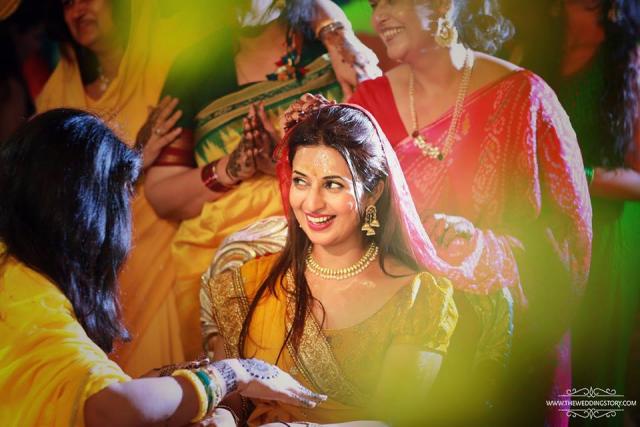 Divyanka Tripathi celebrates Karva Chauth with her husband, shares THIS  lovely picture - The Indian Wire