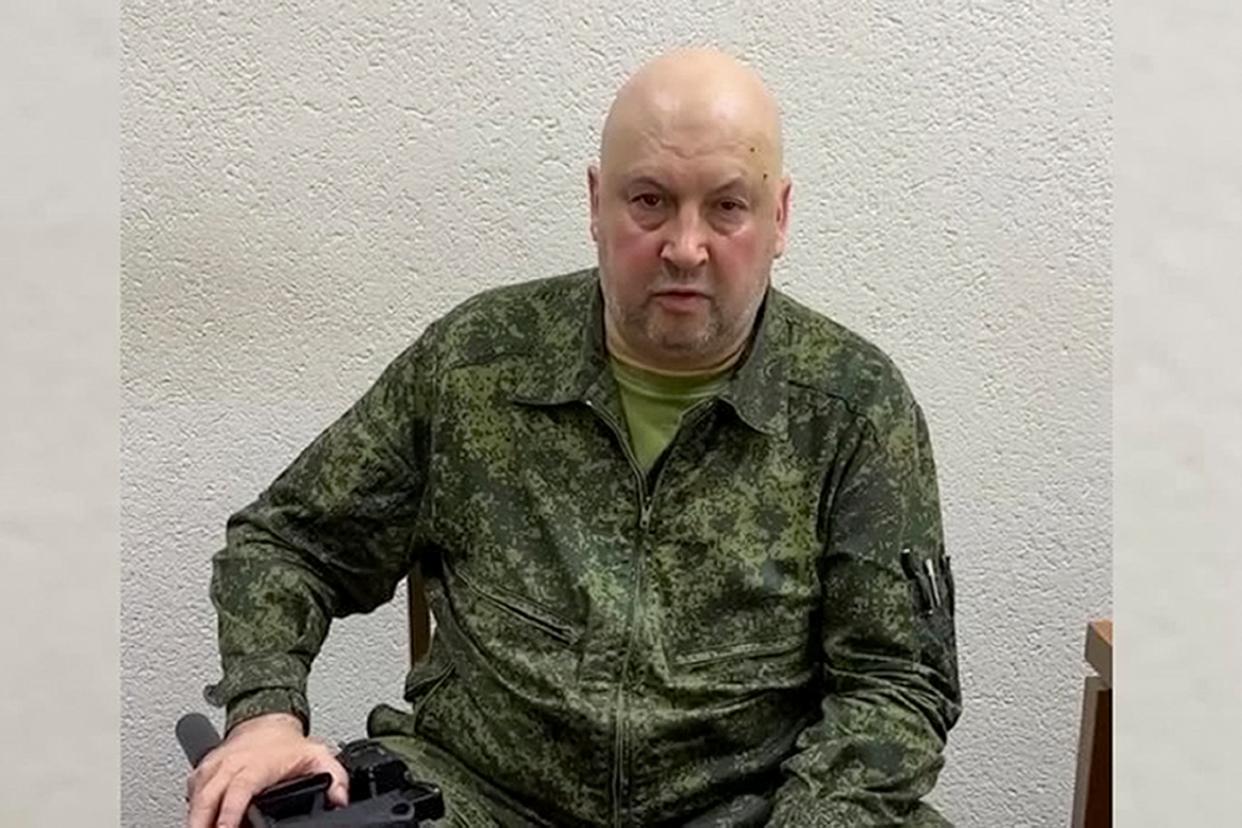 Russian general Sergei Surovikin (Russian Defense Ministry Press Service)