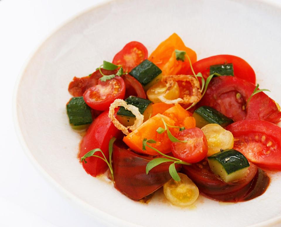 An heirloom tomato salad special at Le Bilboquet.