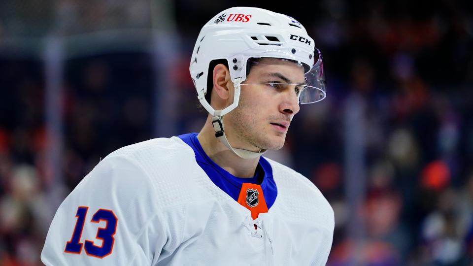 Matthew Barzal is one of the few first round picks the New York Islanders have hit on in recent years (AP Photo/Matt Slocum)