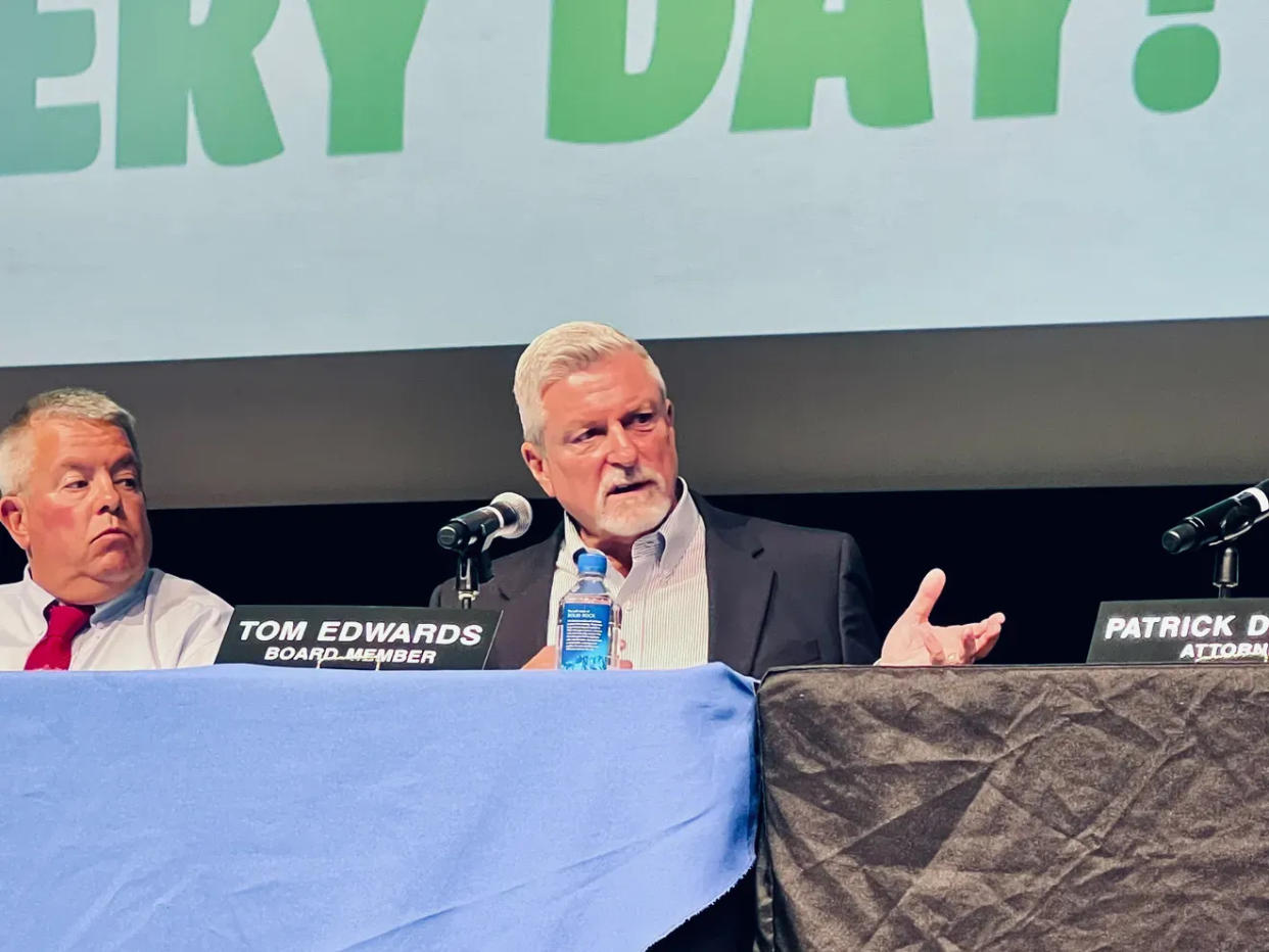 Tom Edwards discusses redrawing the school districts with others on the Sarasota County School Board on Sept. 19. The vote was 4-1, with Edwards voting no.