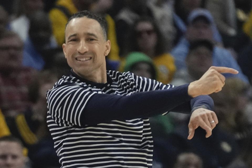 Marquette head coach Shaka Smart reacts during the first half of an NCAA college basketball game Saturday, Jan. 27, 2024, in Milwaukee. (AP Photo/Morry Gash)