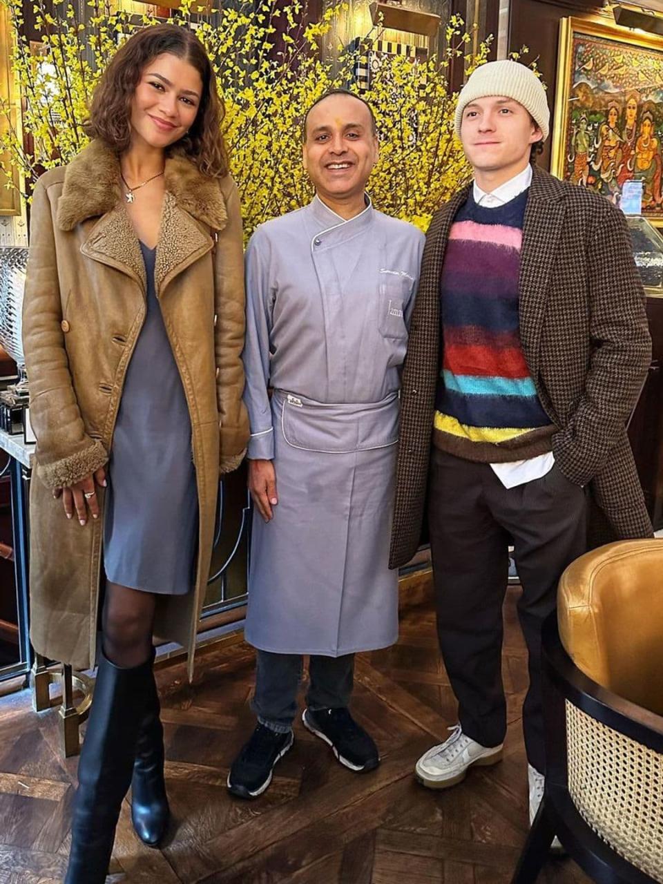 Tom and Zendaya stood with Jamavar chef Surender Mohan