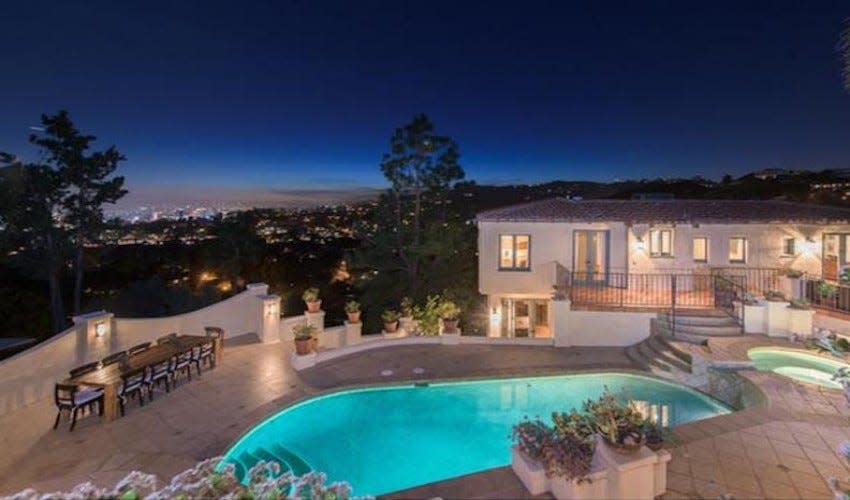 Swimply pool in the Hollywood Hills