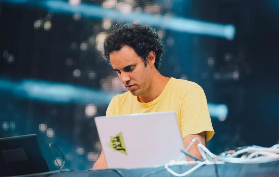 four tet sixteen oceans release date 4t recordings stream