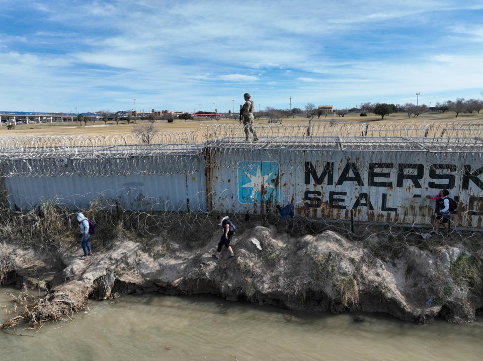 United States National Guards take measures at Shelby Park in Eagle Pass, Texas on January 30, 2024. (Lokman Vural Elibol / Anadolu via Getty Images)