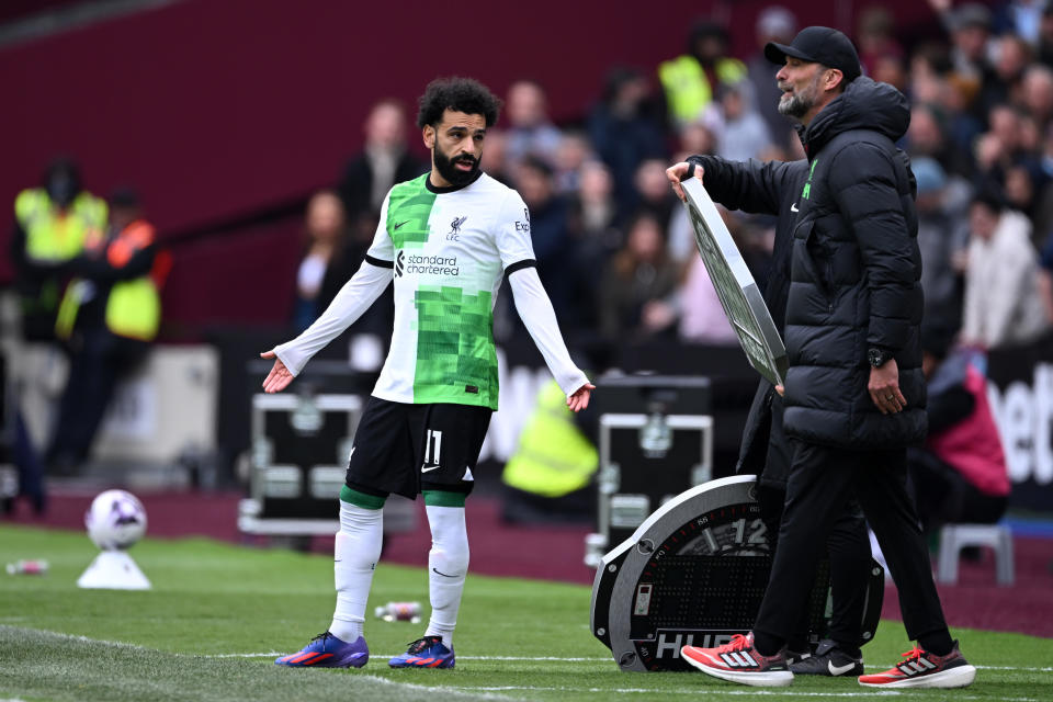 La discusión entre Mo Salah y Jurgen Klopp,, director técnico del Liverpool, ha incrementado la presión sobre el delantero egipcio. (Foto: Justin Setterfield/Getty Images)