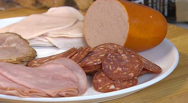 Sliced salami, roast pork and fritz showed the highest proportions of bacterial counts. Photo: 7News.