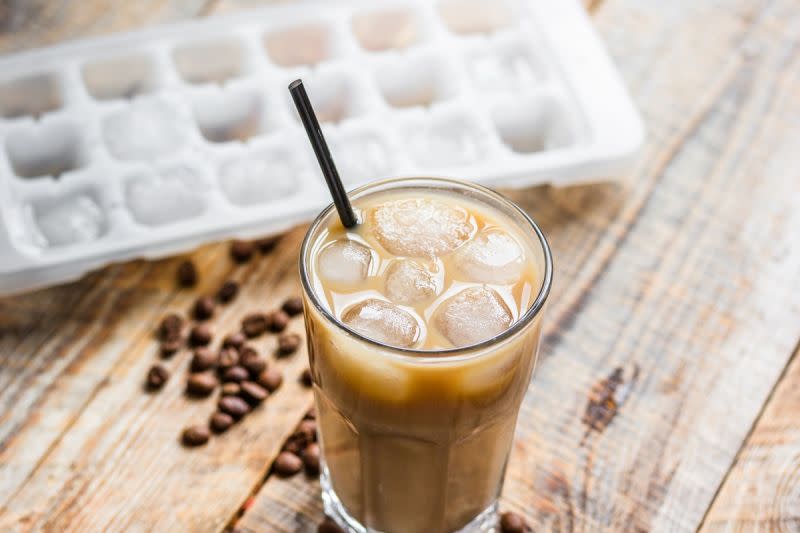 ▲即溶咖啡意外拯救主婦？老公讚嘆「口感不輸超商賣的冰拿鐵」。（圖／Shutterstock）