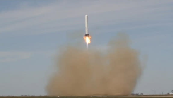 On March 7, 2013, SpaceX’s Grasshopper doubled its highest leap to date to rise 24 stories or 262.8 feet (80.1 meters), hovering for approximately 34 seconds and landing safely using closed loop thrust vector and throttle control.