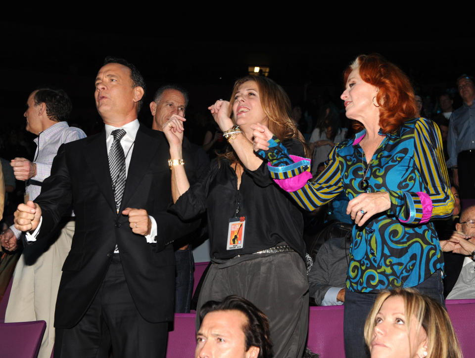 Hanks and Wilson at the 25th Anniversary Rock & Roll Hall of Fame Concert at Madison Square Garden in 2009. (Photo: Kevin Mazur/WireImage)