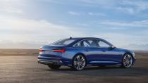 View Photos of the 2020 Audi S6