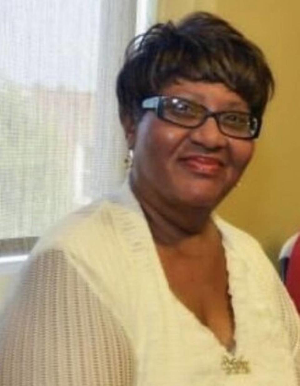 Janice Kinney, mother and government worker, died Sept. 19, at age 66.