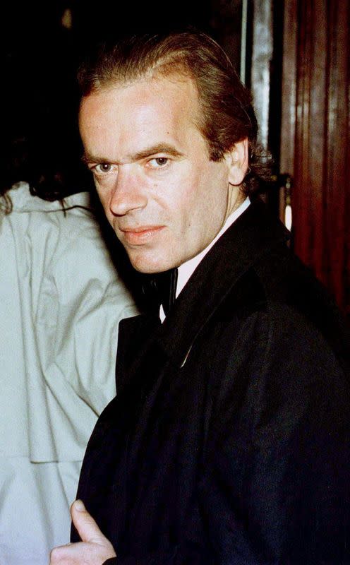 FILE PHOTO: British author Martin Amis arrives for a gala dinner in aid of the Royal court Theatre celebrating t..