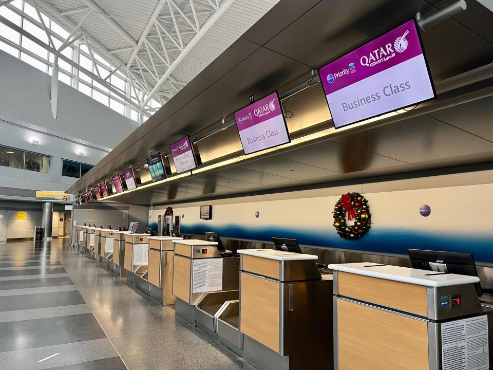 Qatar Airways check-in at JFK.