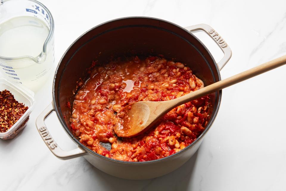 Mashed white beans for creaminess + roasted red peppers for sweetness = a killer pantry one-two punch.