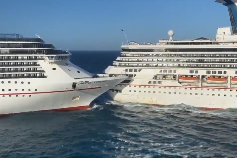 Two Carnival cruise ships collided: Twitter/@BruinMatthew