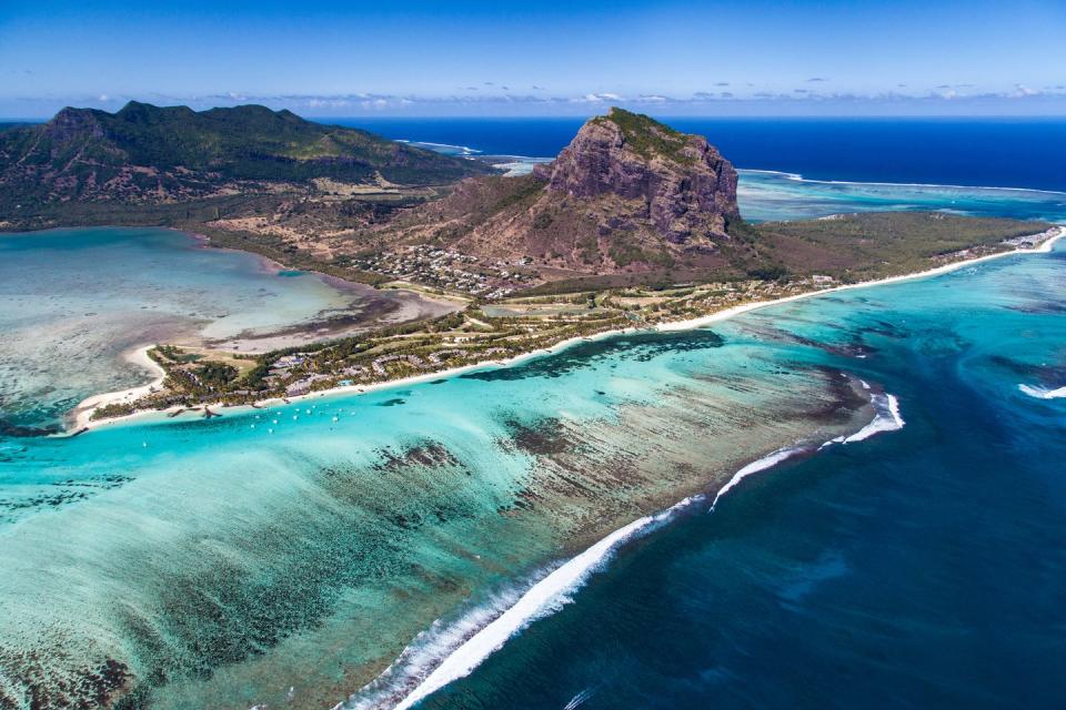 12) Mauritius
